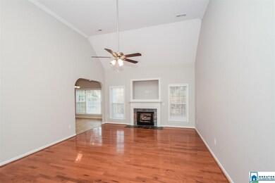 200 Camden Lake Dr, Calera, AL 35040 - photo 2