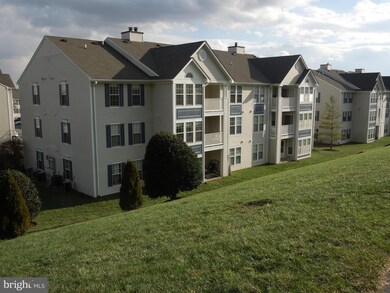 5610 Avonshire Place unit C, Frederick, MD 21703 - photo 2
