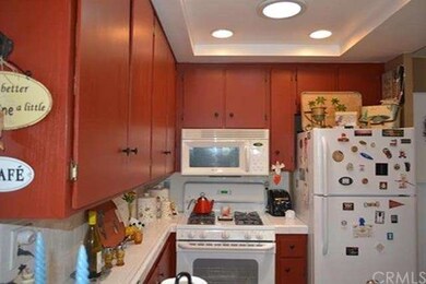Gas stove and oven, microwave with exhaust fan, de