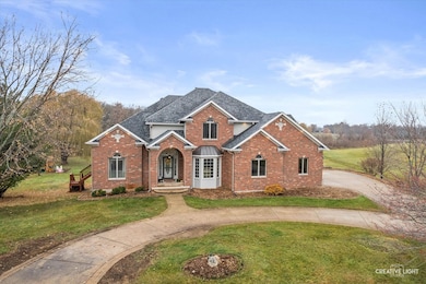 10167 E Deer Creek Ln, Rochelle, IL 61068 - photo 2