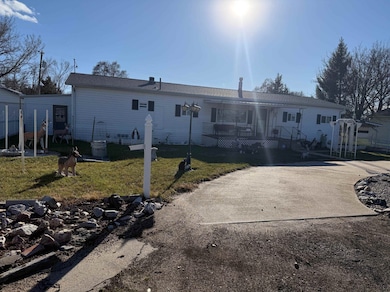 2916 W 21st St, North Platte, NE 69101 - photo 4