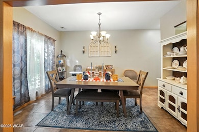 2923 Lilly Dr, Lima, OH 45807 - photo 7