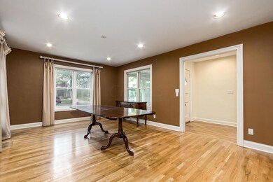 2376 Brentwood Rd, Columbus, OH 43209 - photo 3