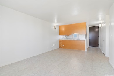 Fairway Gardens unit 1208, Honolulu, HI 96818 - photo 4