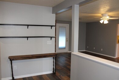 17719 Breezewood Dr, Spencerville, IN 46788 - photo 5