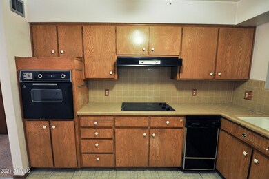 6325 E University Dr 85205_21