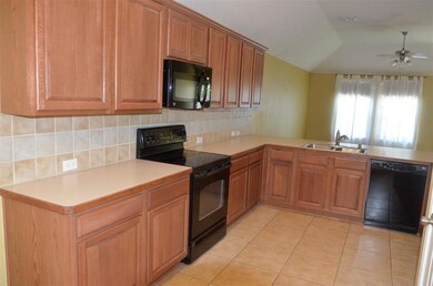 951 Bowie Dr, Lavon, TX 75166 - photo 7