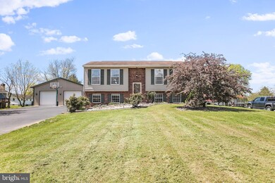 9083 Willowdale Rd, Greencastle, PA 17225 - photo 2