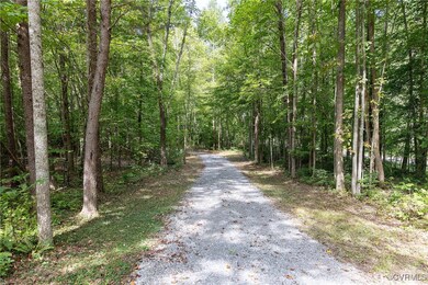 3908 Broad Street Rd, Gum Spring, VA 23065 - photo 7