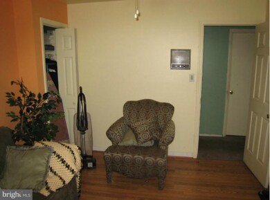 9312 Rolling View Dr, Lanham, MD 20706 - photo 6