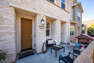 22812 Harvest Mill Cir, Santa Clarita, CA 91350 - photo 4