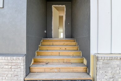 Discover the gorgeous entryway.
