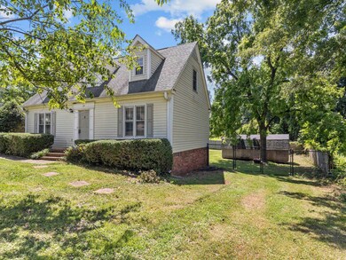 114 Maplewood Cir, Greer, SC 29651 - photo 5