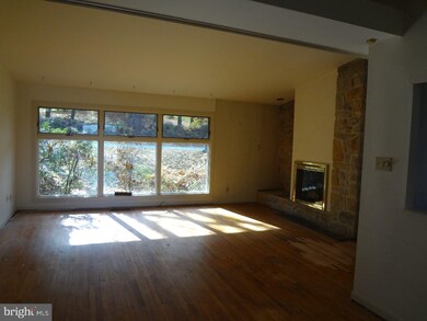 2317 Barren Hill Rd, Lafayette Hill, PA 19444 - photo 2