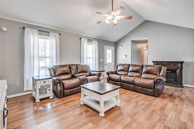 2509 Danny Bell Rd, Asheboro, NC 27205 - photo 2