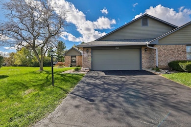 1920 Wedgewood Cir, Springfield, OH 45503 - photo 2