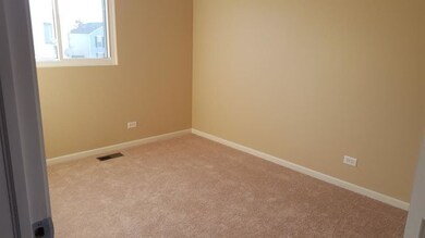 978 Four Seasons Blvd unit 978, Aurora, IL 60504 - photo 3