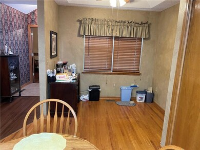 404 NW Augusta Ct, Blue Springs, MO 64014 - photo 7