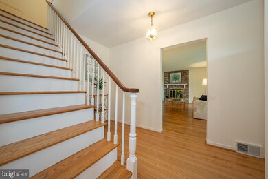 430 Lyndhurst Dr, Broomall, PA 19008 - photo 6