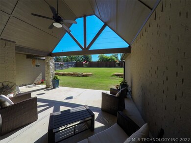 11205 S Redbud St, Jenks, OK 74037 - photo 2