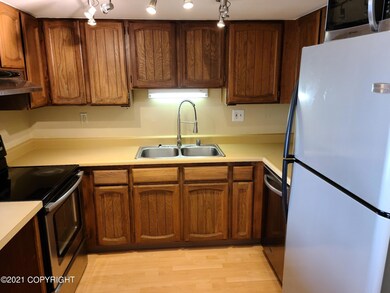 1113 W Fireweed Ln unit 400, Anchorage, AK 99503 - photo 6