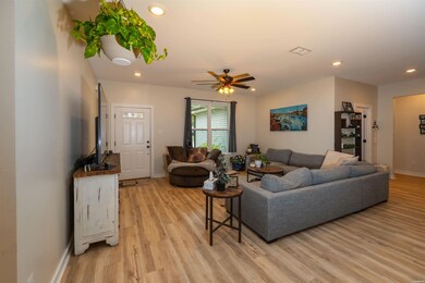 106 Stonebriar Dr, Hot Springs National Park, AR 71913 - photo 3