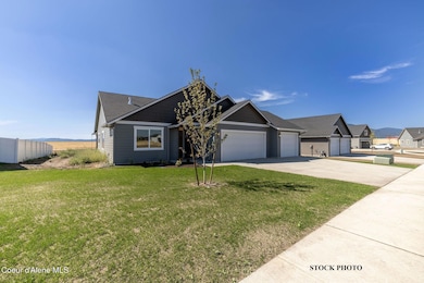 11890 N Entwistle Way, Rathdrum, ID 83858 - photo 3