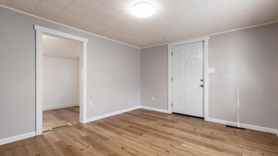 862 Wabash Ave, Zanesville, OH 43701 - photo 4