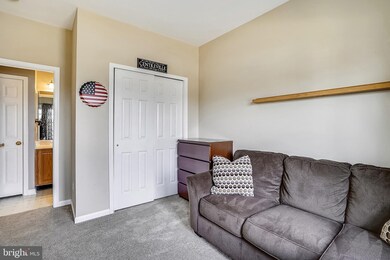 25309 Crossfield Dr, Chantilly, VA 20152 - photo 6