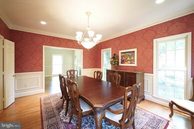 1010 Northwoods Trail, McLean, VA 22102 - photo 5