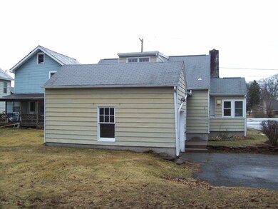 506 Avenue E, Stroudsburg, PA 18360 - photo 7