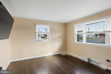 34 W Woodcrest Ave, Maple Shade, NJ 08052 - photo 6