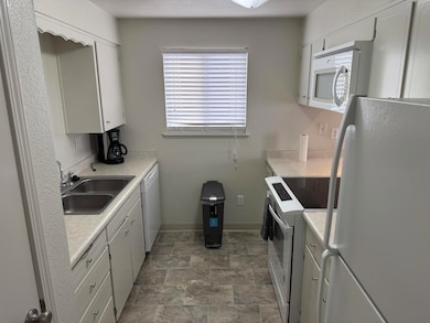 747 Spring St, Medford, OR 97504 - photo 6