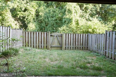 509 Bay Dale Ct, Arnold, MD 21012 - photo 4