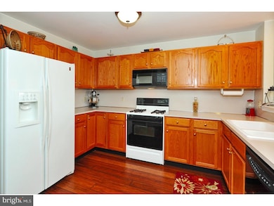 620 New Market Dr, Souderton, PA 18964 - photo 3