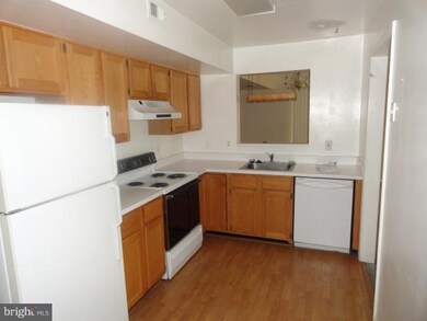 19913 Gateshead Cir, Germantown, MD 20876 - photo 4