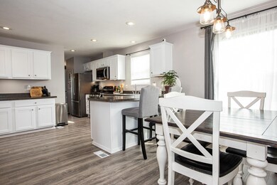 1131 Glasgow Ave, Wayland, MI 49348 - photo 7