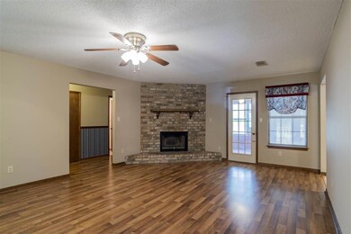 2350 Inda Ave, Pensacola, FL 32526 - photo 6