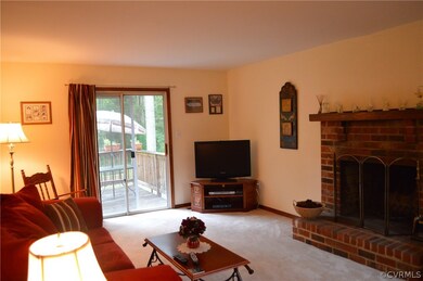 11701 Leiden Ln, Midlothian, VA 23112 - photo 5