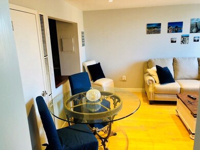 1004 Paradise Rd unit 3A, Swampscott, MA 01907 - photo 6