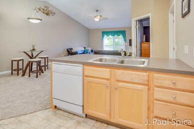 7485 Crooked Creek Dr SW unit 72, Byron Center, MI 49315 - photo 5