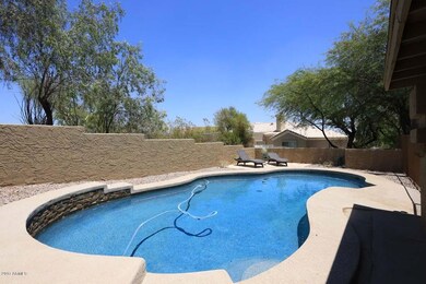 Pool2