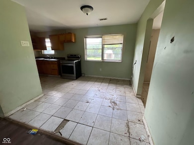 26 E Stop 13 Rd, Indianapolis, IN 46227 - photo 4