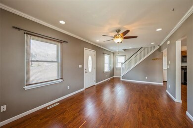 1653 8th St NW, Cedar Rapids, IA 52405 - photo 2