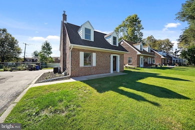 710 Braxton Rd, Ridley Park, PA 19078 - photo 2