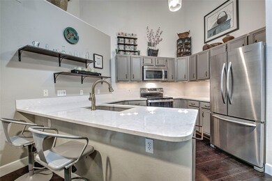 1519 Point Dr unit 19-203, Frisco, CO 80443 - photo 6