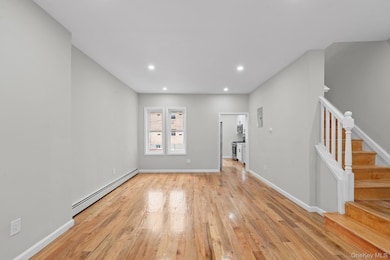 12805 116th Ave, South Ozone Park, NY 11420 - photo 6