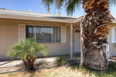 4532 North Miller Road-small-003-3-Exter