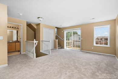 2881 Barclay Way unit 125, Ann Arbor, MI 48105 - photo 4