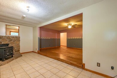 4373 S Emery Rd, Bloomfield, IN 47424 - photo 7